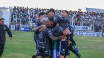 cipo se lo empato a villa mitre y sigue como unico lider