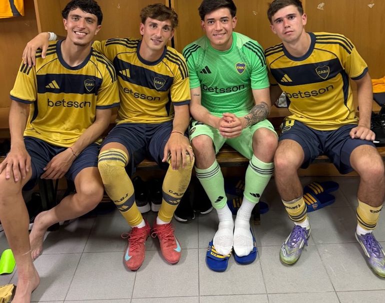 Mateo Mendía, Valentino Simoni, Fernando Rodríguez y Santiago Dalmasso, todos categoría 2004. Mateo Mendía, Valentino Simoni, Fernando Rodríguez y Santiago Dalmasso, todos categoría 2004.