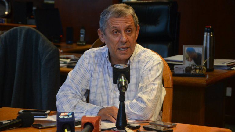 Pechi: El intendente no tiene potestad para ordenar un desalojo