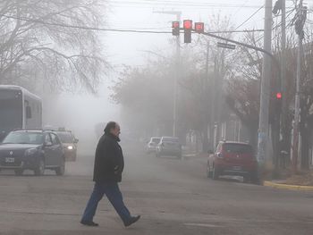 La niebla se hizo presente en la mañana de este sábado en Neuquén. La niebla se hizo presente en la mañana de este sábado en Neuquén.