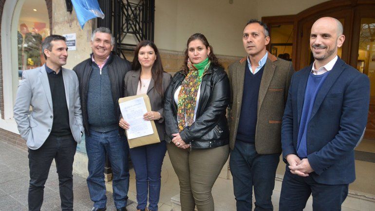 El aumento del cole por decreto llegó a la Justicia