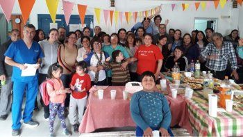 plottier: reconocen a una enfermera con 36 anos de servicio plottier: reconocen a una enfermera con 36 anos de servicio