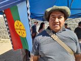 Martín Velázquez llevó su sueño de criar cabras Boer a una feria en Zapala.