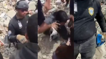 Los efectivos fueron increpados por civiles del lugar. Los efectivos fueron increpados por civiles del lugar.