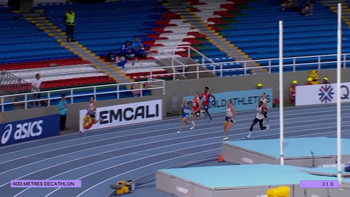 insolito: corrio sin ropa interior y perdio una carrera por evitar que se vean sus partes intimas insolito: corrio sin ropa interior y perdio una carrera por evitar que se vean sus partes intimas