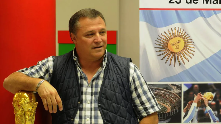 Estoy con cáncer, la dura revelación de Bertoni, leyenda del fútbol