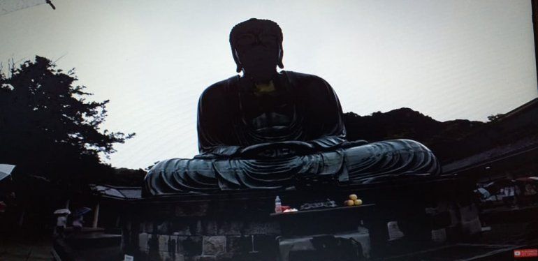 El gran Buda al que visitó y le rezó para que Boca ganara 2 a 1. Alrededor de él corrió al sentir que iba a cumplirse...