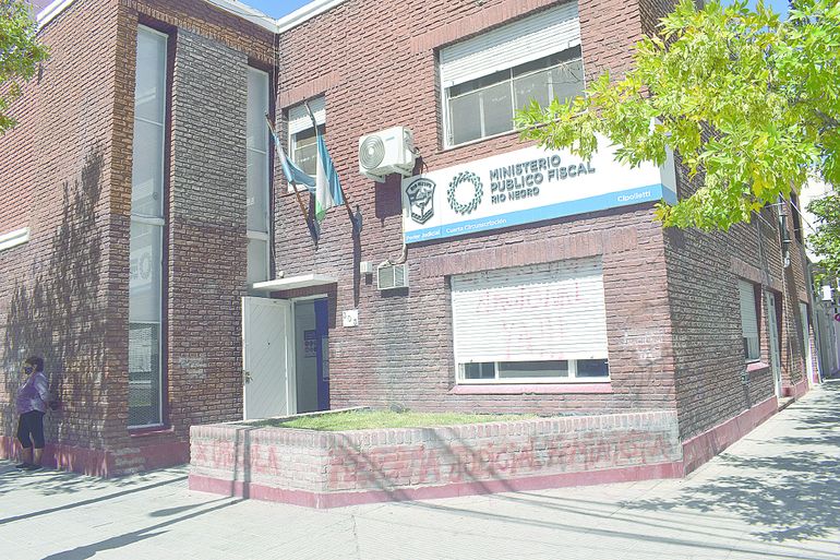 La fiscalía de Cipolletti lleva adelante la investigación. La fiscalía de Cipolletti lleva adelante la investigación.