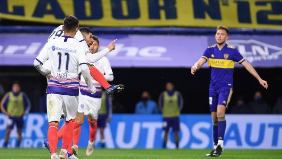 Los pibes de Boca cayeron 2 a 0 ante San Lorenzo