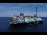 La primera etapa del proyecto, que se pondría en marcha en 2027, prevé traer a Argentina el buque PFLNG SATU de Petronas.