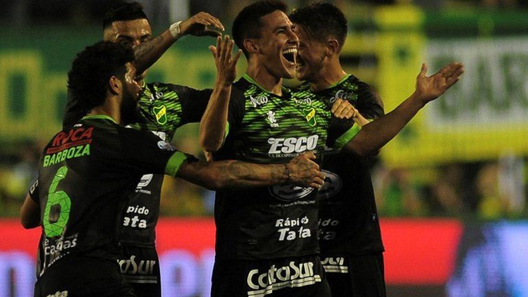 El Halcón es el líder virtual  de la Superliga