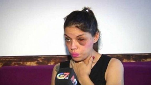 Florencia González radicó la denuncia y habló en los medios porque está aterrada. Dice que el agresor anda armado y teme por la vida de su pequeña hija.