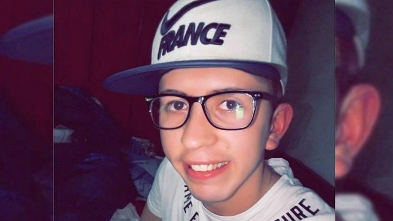 Huía de un robo, lo pisó un tren y ahora lucha por su vida