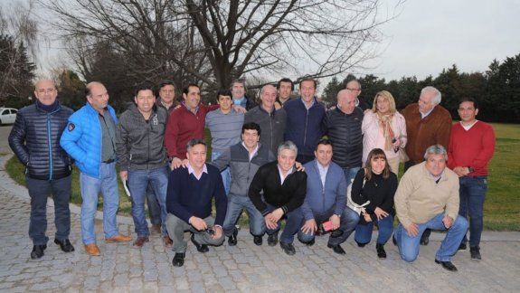 ex intendentes se sumaron en apoyo de gutierrez 2019