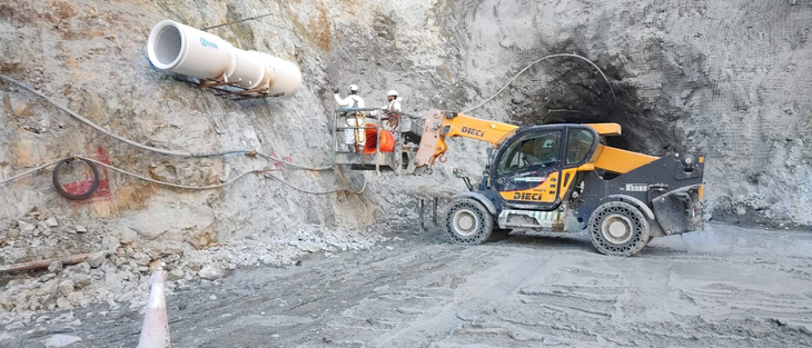 Vista del complejo de lixiviación Calandrias Sur, el motor de la producción récord de 10.465 GEO en el T3 2025. Foto: www.cerradogold.com Vista del complejo de lixiviación Calandrias Sur, el motor de la producción récord de 10.465 GEO en el T3 2025. Foto: www.cerradogold.com