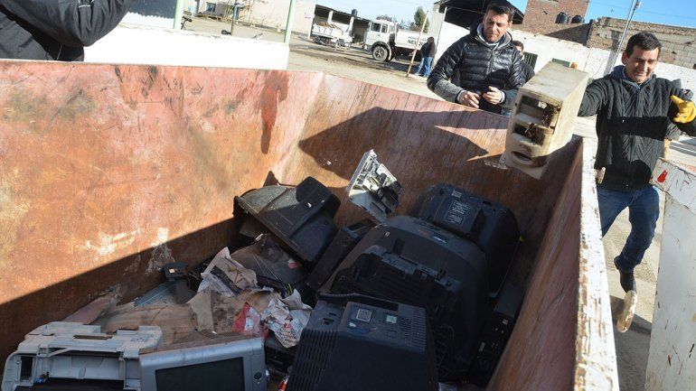 Le encuentran la vuelta al problema de la basura pesada