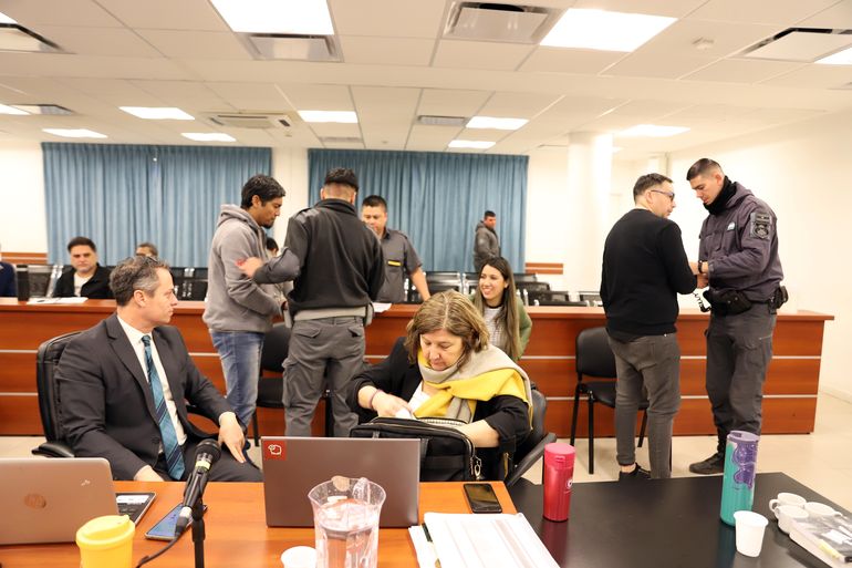 El juicio por los planes sociales. Los defensores plantearon irregularidades en los controles internos del BPN.