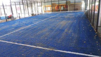 Una cancha de Pádel vacía. ¿Vuelve la acción? Una cancha de Pádel vacía. ¿Vuelve la acción?