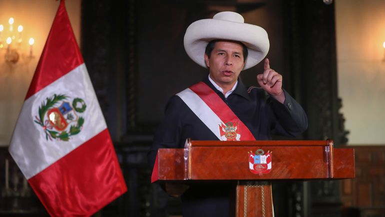 El presidente de Perú está cada vez más complicado