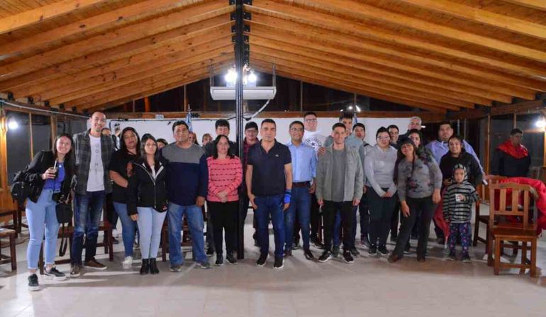 Rioseco dialogó con jóvenes de Mariano Moreno sobre la universidad del interior