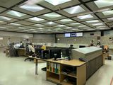 Operarios y técnicos trabajan en la sala de control principal de la central nuclear Atucha II, operada por la empresa estatal Nucleoeléctrica Argentina SA en la ciudad de Lima, a unos 100 kilómetros