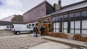 Se adjudicó la concesión del Hotel Termas de Copahue | LM Neuquen Se adjudicó la concesión del Hotel Termas de Copahue