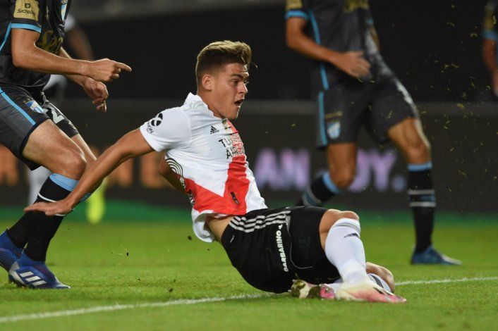 River sufrió, pero habrá Superclásico