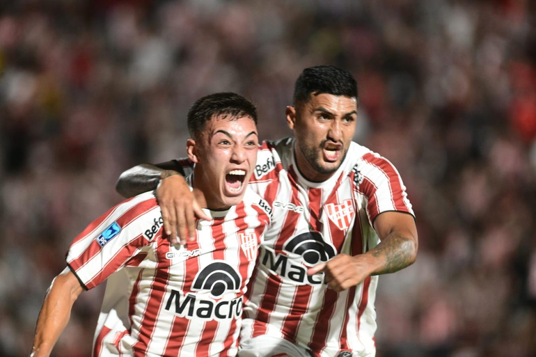 El primer gol en Primera del hijo de Marcelo Gallardo y su dedicatoria especial