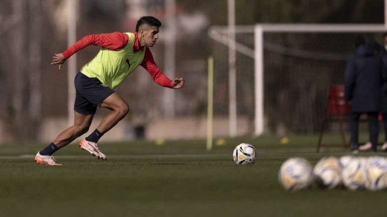 Sebastián Valdéz se entrena para volver Sebastián Valdéz se entrena para volver