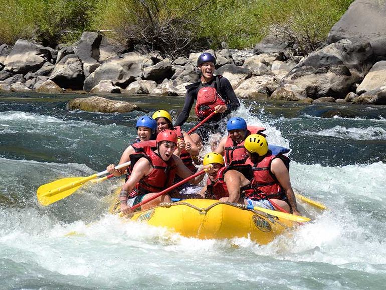 Rafting en Aluminé, una experiencia absolutamente recomendable. Rafting en Aluminé, una experiencia absolutamente recomendable.