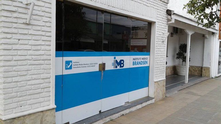 Murió un enfermero que atendió a contagiados de coronavirus