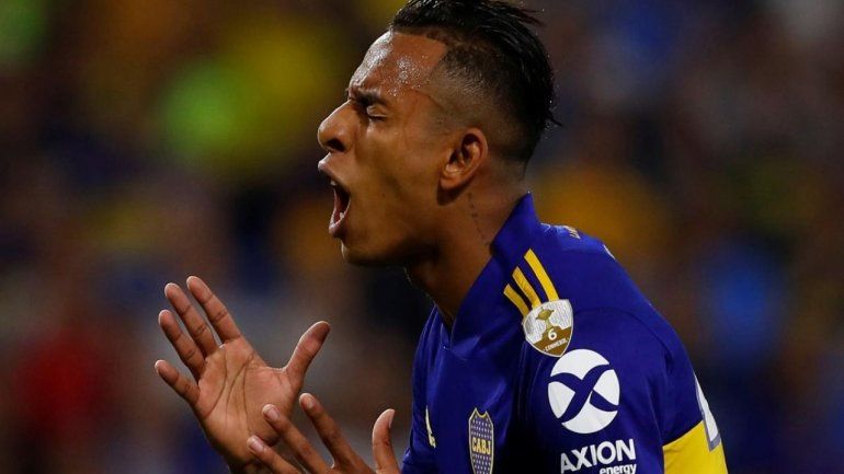 La polémica foto que subió Villa de su madre muy enferma