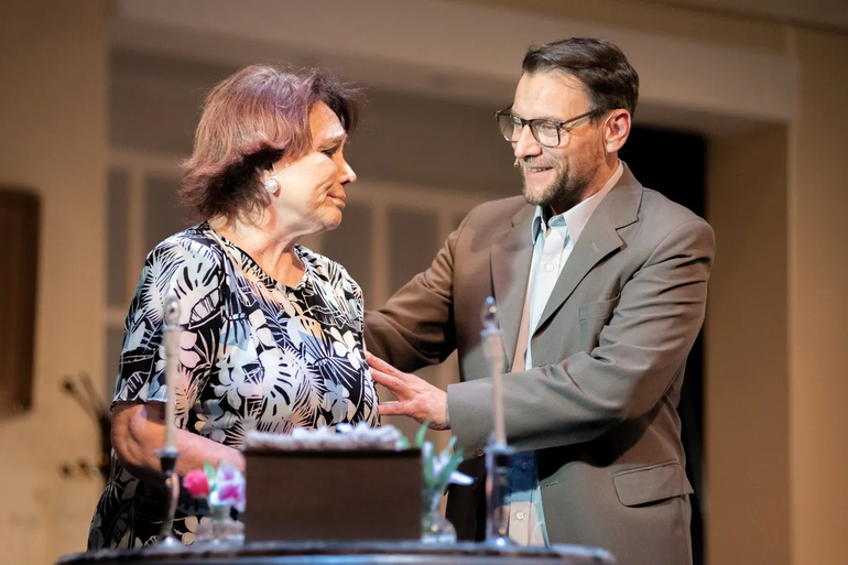 Betiana Blum llega al Alto Valle con La pipa de la paz