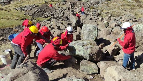 Un argentino restaura una represa prehispánica