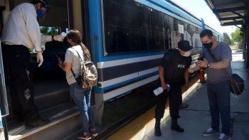 como es viajar en el tren del valle en pandemia como es viajar en el tren del valle en pandemia