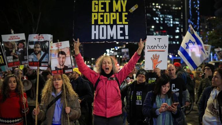 Protesta del Foro de Rehenes y Familiares Desaparecidos. Protesta del Foro de Rehenes y Familiares Desaparecidos.