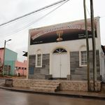 Proliferan las iglesias en Neuquén. El 80% pertenece al culto evangélico.