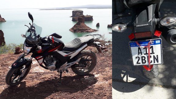 Ladrones roban una moto de una cochera y se la llevan a la rastra