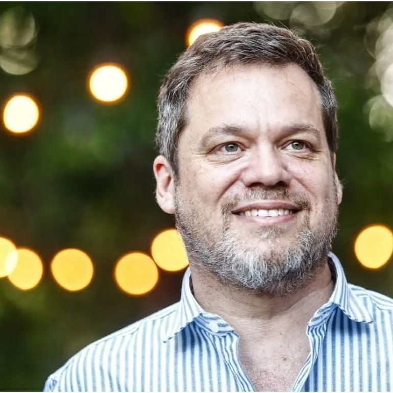 Emiliano, el hermano de Guido Kaczka, tuvo papeles importantes en tiras juveniles durante su adolescencia. Emiliano, el hermano de Guido Kaczka, tuvo papeles importantes en tiras juveniles durante su adolescencia. 