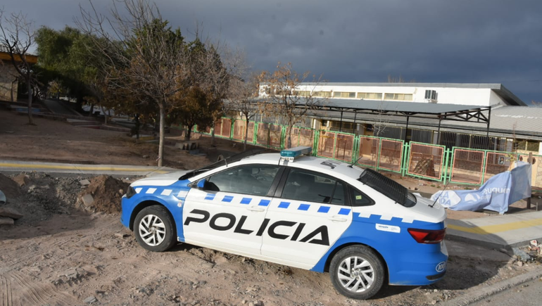 ¿Qué dijo la Policía sobre el ataque al docente de música acusado de abuso?