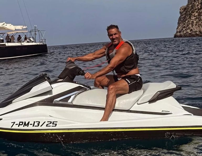 Russo, el ex interno de Villa Devoto en libertad desde Palma de Mallorca. Russo, el ex interno de Villa Devoto en libertad desde Palma de Mallorca.