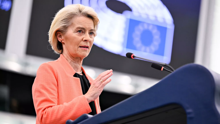  Ursula von der Leyen, podría viajar a Paraguay —que ejerce actualmente la presidencia pro tempore del bloque sudamericano— para firmar el acuerdo el lunes o el martes próximos. 