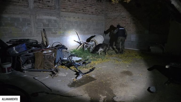 Tres narcos fueron expulsados de Valentina Sur tras los allanamientos