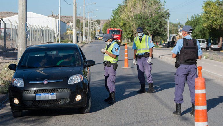 En el oeste hay más de 100 demorados por salir de noche