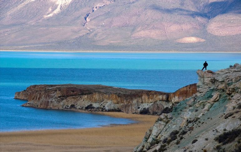 Los paisajes de Lago Posadas invitan a abandonarse a la contemplación y desconectar de todo.