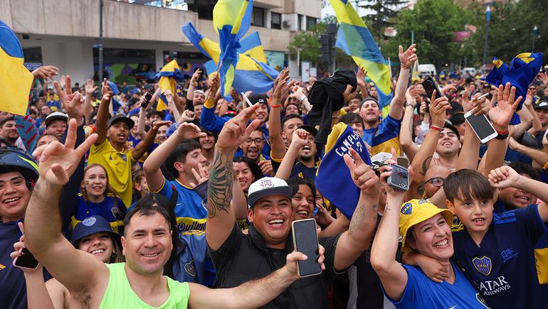 En 21 fotos: así se celebró en Neuquén el triunfo Superclásico de Boca