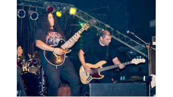 aonikenk y su sentir metalero aonikenk y su sentir metalero