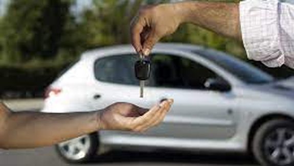 Inflación: hoy se necesitan 20 sueldos más que en 2019 para comprar un auto