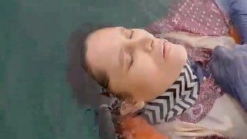 milagro en el mar: paso 8 horas flotando a la deriva milagro en el mar: paso 8 horas flotando a la deriva