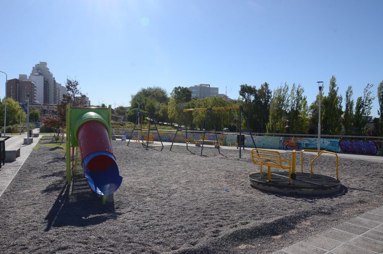 La zona de juegos donde ocurrió el accidente hace unos cuatro años. La zona de juegos donde ocurrió el accidente hace unos cuatro años.